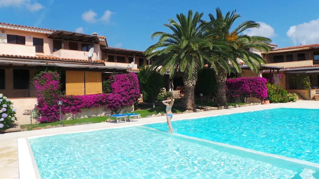 Residence Sottomonte Golfo Aranci 0*,